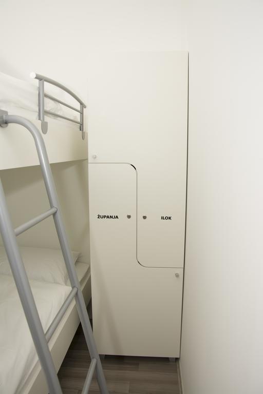 Hostel 101 Dalmatinac Вуковар Экстерьер фото
