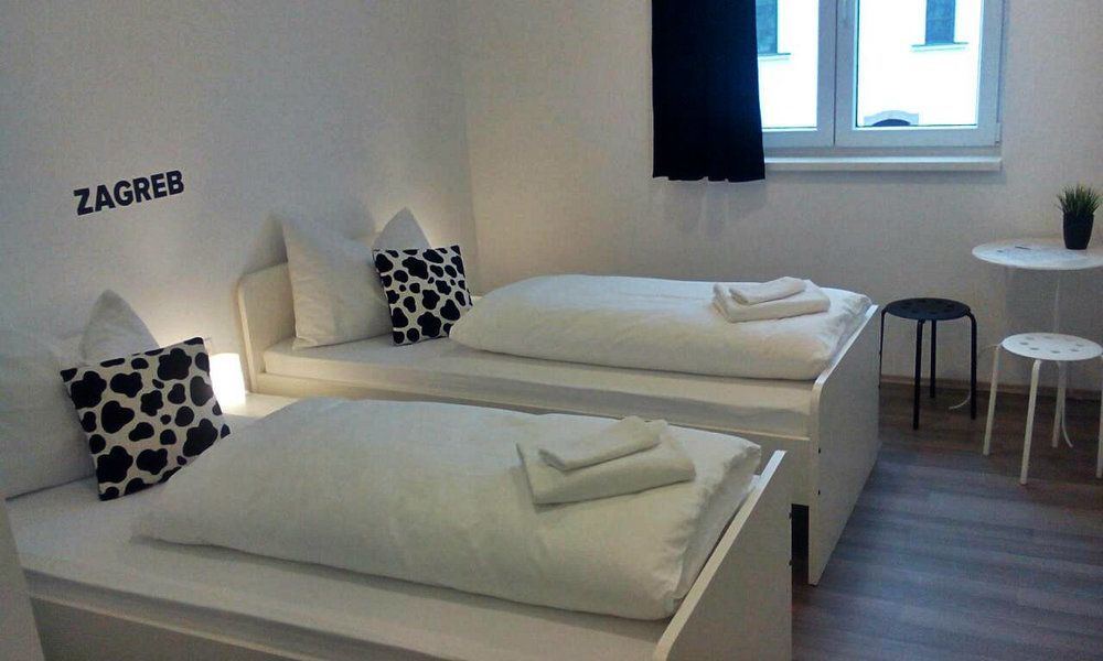 Hostel 101 Dalmatinac Вуковар Экстерьер фото